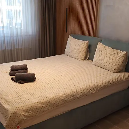 Kronburg 15-12 Апартаменты Брашов